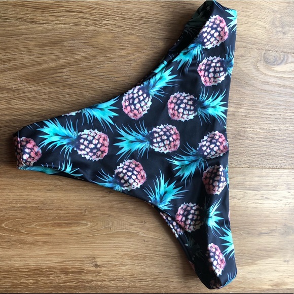 pineapple bikini bottoms - Picture 2 of 2